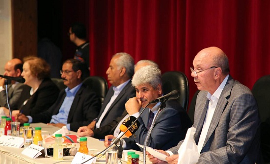 وفد مجلس الأعيان يتحاور مع أبناء محافظة الزرقاء وفد مجلس الأعيان يتحاور مع أبناء محافظة الزرقاء