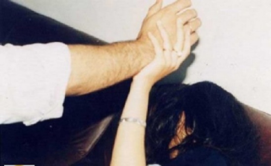 ضرب امرأة على وجهها.. ماذا قال قاض كندي لمتهم سعودي عن حقوق المرأة؟! ضرب امرأة على وجهها.. ماذا قال قاض كندي لمتهم سعودي عن حقوق المرأة؟!