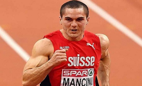 إيقاف‭ ‬العداء السويسري مانشيني بسبب منشورات "يمينية متطرفة" على فيسبوك