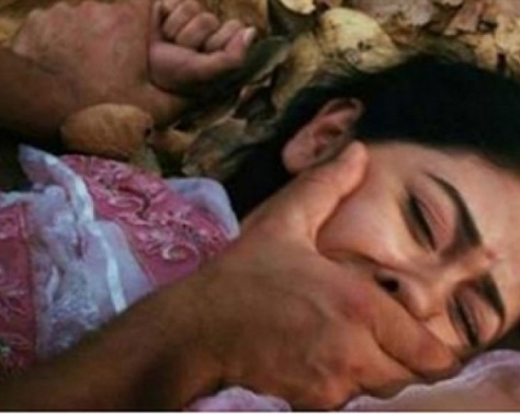 التفاصيل الكاملة لخطف ممثلة عالمية والاعتداء عليها بوحشية!! التفاصيل الكاملة لخطف ممثلة عالمية والاعتداء عليها بوحشية!!