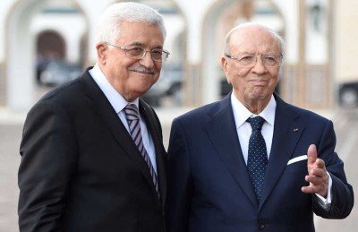 الرئيس التونسي يلتقي عباس ويؤكد التزام بلاده بدعم القضية الفلسطينية