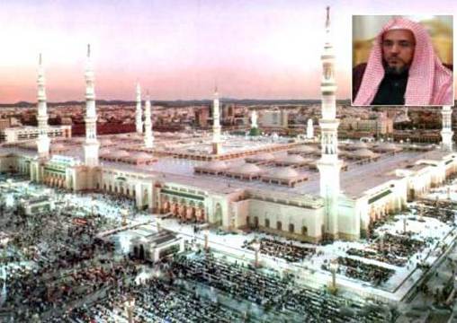 شاب يحاول إلقاء نفسه من أعلى سور الحرم النبوي شاب يحاول إلقاء نفسه من أعلى سور الحرم النبوي