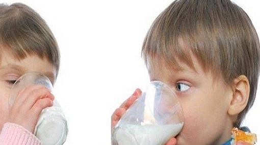 10 وصفات تجعل الأطفال يقبلون على شرب الحليب يومياً
