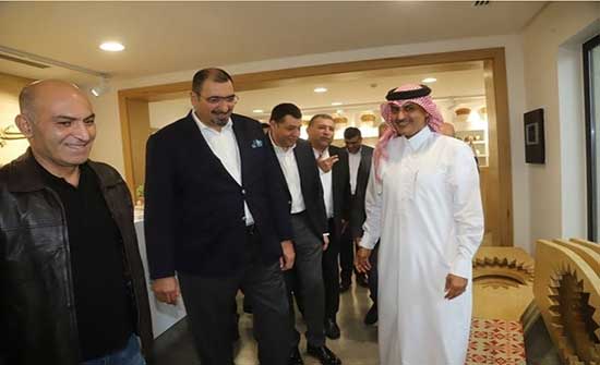السفير القطري سعود بن ناصر يقيم مأدبة غذاء بحضور وزراء .. صور السفير القطري سعود بن ناصر يقيم مأدبة غذاء بحضور وزراء .. صور