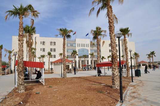 ثقافة إربد تنظم معرضا للكتاب في جامعة جدارا