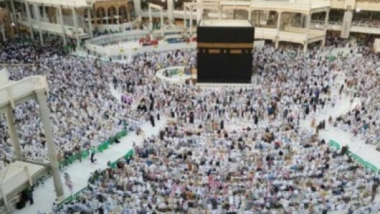 أول قافلة للحجاج الإيرانيين تتوجه إلى السعودية أول قافلة للحجاج الإيرانيين تتوجه إلى السعودية