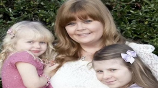 امرأة تتبرع بـ 50 من بويضاتها وتحصل على 5 أطفال في سنة