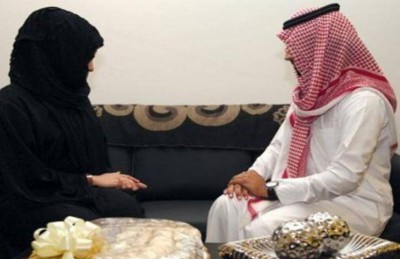 سعودي يطلق زوجته بعد 5 دقائق من عقد القران سعودي يطلق زوجته بعد 5 دقائق من عقد القران