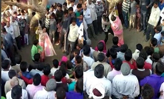 بعدما هربت مع عشيقها: زوجها جلدها 100 مرة.. ورجال حاولوا التعدي عليها بعدما هربت مع عشيقها: زوجها جلدها 100 مرة.. ورجال حاولوا التعدي عليها