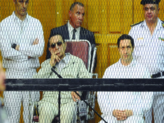 محاكمة جديدة لمبارك بتهمة الاستيلاء على أموال عامة