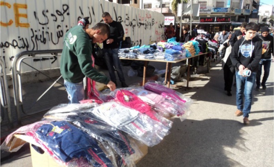 اربد : توقيف 22 شخصا بعد رفضهم ازالة بسطاتهم اربد : توقيف 22 شخصا بعد رفضهم ازالة بسطاتهم