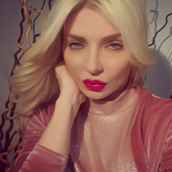 ميريام كلينك تدافع عن فضل شاكر: نص العالم عملت العمايل.. ما حدا انضف من حدا ميريام كلينك تدافع عن فضل شاكر: نص العالم عملت العمايل.. ما حدا انضف من حدا