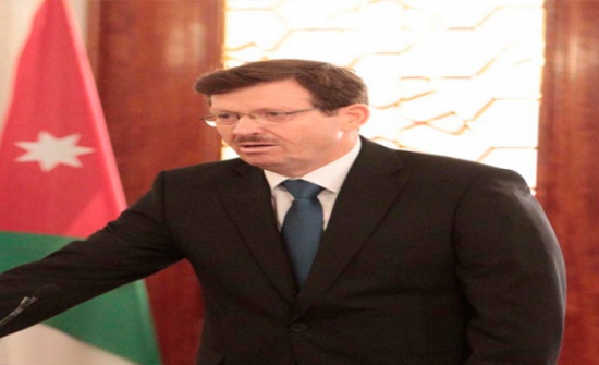 زيارة مفاجئة لوزير الصحة الى مستشفى البشير