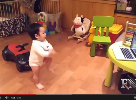 رقص جميل على " جانجام ستايل "