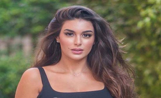 أغلى عقد بالعالم يزين عنق ياسمين صبري.. شاهد أغلى عقد بالعالم يزين عنق ياسمين صبري.. شاهد