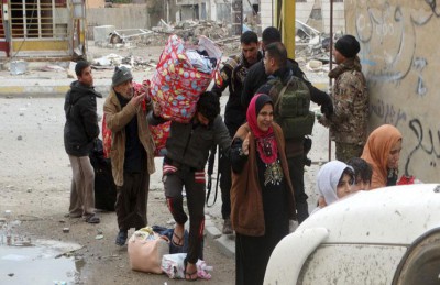 مصدر امني عراقي :اجلاء أكثر من تسعة آلاف مدني من الرمادي