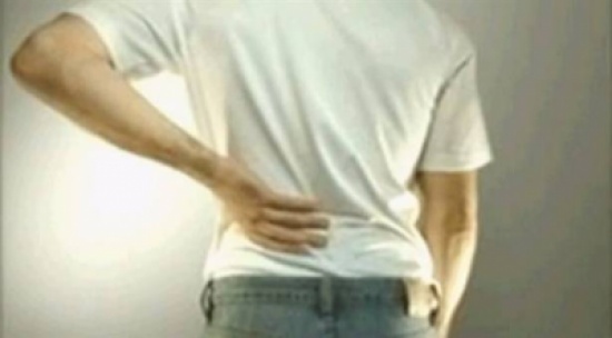 ما هي العلامات الأولى لحصى الكلى؟