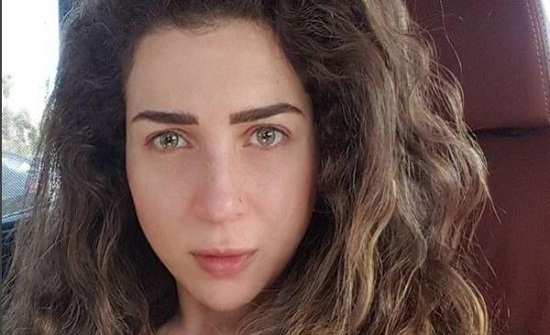 هذه ابنة مي عز الدين؟