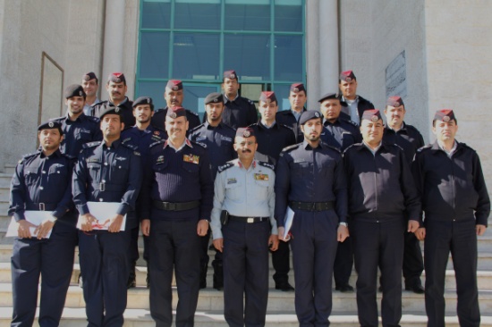 المديرية العامة للدفاع المدني تحتفل بتخريج دورة إدارة الكارثة