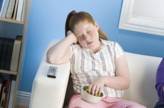 زيادة الوزن قد تكون مرتبطة بسمنة الطفولة