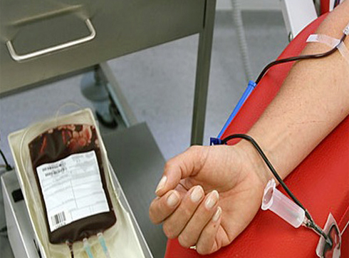 طبيب نمساوي: دماء المسلمين فاسدة