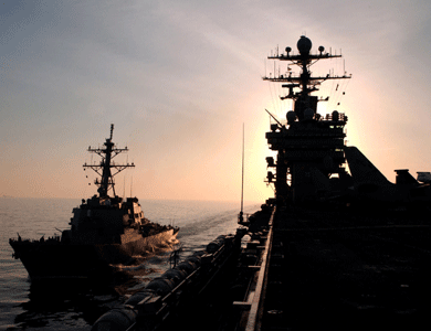 حاملة الطائرات الأمريكية نيميتز تغير طريقها استعدادا لمساعدة محتملة بشأن سوريا