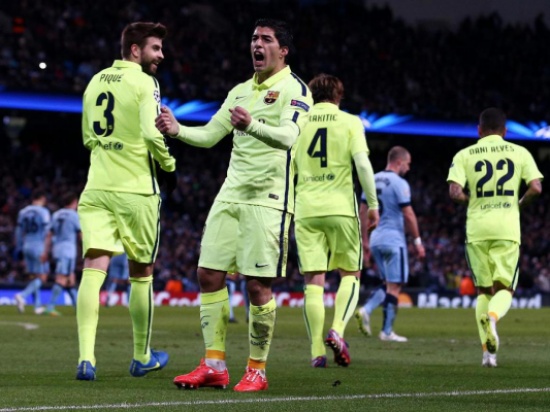 صور وفيديو | برشلونة يُسقط مانشستر سيتي بضربات سواريز صور وفيديو | برشلونة يُسقط مانشستر سيتي بضربات سواريز