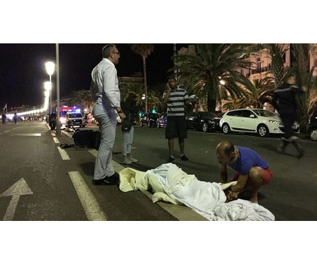 عرب بينهم أطفال ماتوا في هجوم نيس