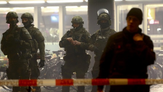 بعد 15 شهرا.. بلجيكا تعتقل شخصين بشأن هجمات باريس بعد 15 شهرا.. بلجيكا تعتقل شخصين بشأن هجمات باريس