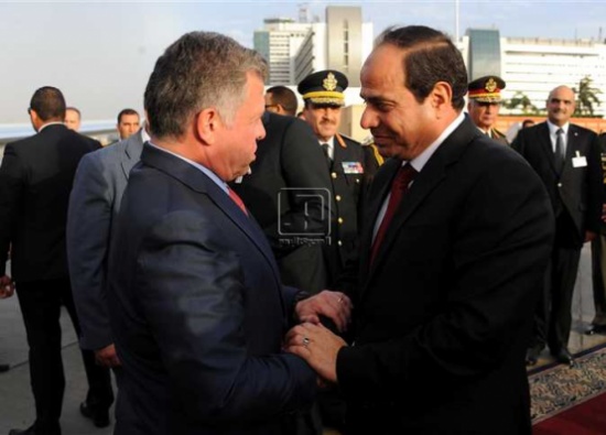 الملك عبدالله يعزي السيسي