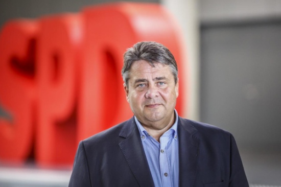 وزير خارجية ألمانيا يبحث في أنقرة إنهاء الخلافات مع تركيا