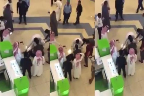 فيديو: وفاة طفلة بعد سقوطها في مول