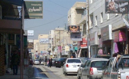 قسم سير المفرق يكثف جهوده لتسهيل الحركة المرورية في المحافظة قسم سير المفرق يكثف جهوده لتسهيل الحركة المرورية في المحافظة