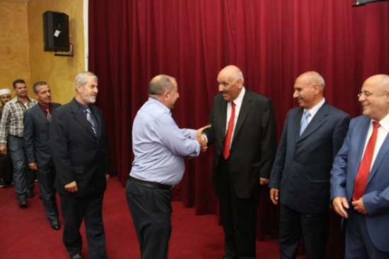 أسرة جامعة الزرقاء تتبادل التهاني بمناسبة عيد الأضحى المبارك أسرة جامعة الزرقاء تتبادل التهاني بمناسبة عيد الأضحى المبارك