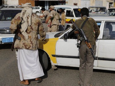 قوات يمنية تحرر ثمانية رهائن وتقتل سبعة خاطفين قوات يمنية تحرر ثمانية رهائن وتقتل سبعة خاطفين