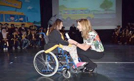 الأميرة غيداء تخرج 150 طالباً من مرضى مركز الحسين للسرطان