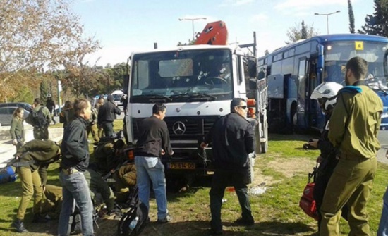 دعاوى تعويض بملايين الدولارات ضد عائلات منفذي عمليات الدهس الفلسطينيين