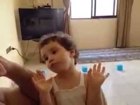 طفلة سورية تتكلم عن الوضع السوري " ببراءة "