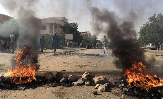 وفد من "العسكري السوداني" يتوجه للأبيض.. وتعليق الدراسة