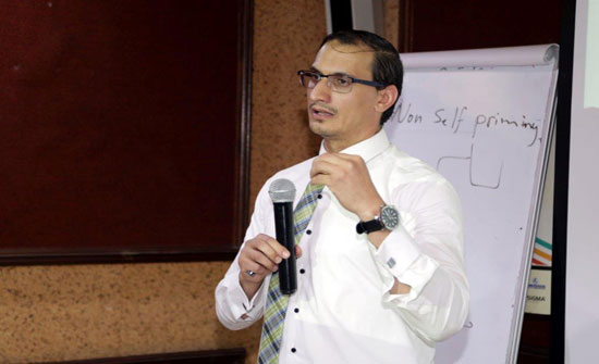 ورشة بعنوان"طرق اختيار مضخات الطرد المركزي "