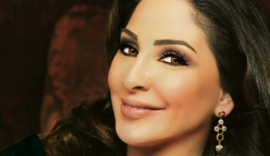 عمرو أديب يغني لـ”إليسا”.. “سنة حلوة يا جميل” في الأستوديو “شاهد” عمرو أديب يغني لـ”إليسا”.. “سنة حلوة يا جميل” في الأستوديو “شاهد”