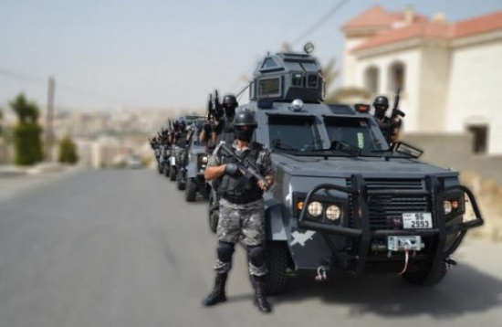القبض على مطلوب خطير فرّ من مداهمة العقبة..تفاصيل القبض على مطلوب خطير فرّ من مداهمة العقبة..تفاصيل