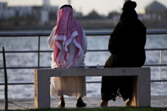 تقبيل الفرس ومشاهدة التلفاز دون محرم.. تعرف على أغرب حالات الطلاق في السعودية تقبيل الفرس ومشاهدة التلفاز دون محرم.. تعرف على أغرب حالات الطلاق في السعودية