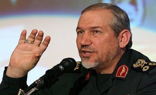 قائد عسكري إيراني يهدد بهجمات "ما وراء البحار"