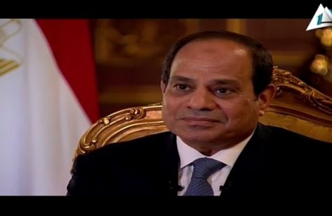 بالفيديو.. السيسي: لهذا السبب ضحكت على خطاب مرسي؟