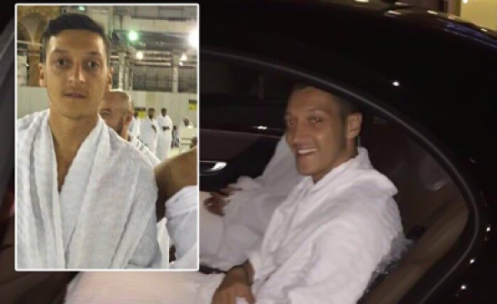 صور وفيديو: أوزيل يزور اللاجئين السوريين في مخيم الزعتري صور وفيديو: أوزيل يزور اللاجئين السوريين في مخيم الزعتري