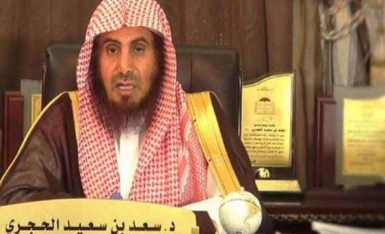 السعودية.. منع داعية وصف النساء بذوات 'ربع عقل' من الإمامة