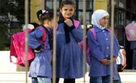 تحسن "نسبي" على شراء مستلزمات دراسية بعد إعلان عودة المدارس