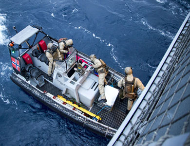 نقل الدفعة الأولى من مخزون الأسلحة الكيميائية السورية