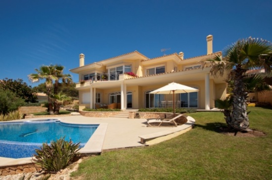 كم دفعت الدولة ثمن الفلل والشقق العائدة لرؤساء الوزارات والوزراء ؟